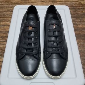 Louis Vuitton Mens Urban Sneakers